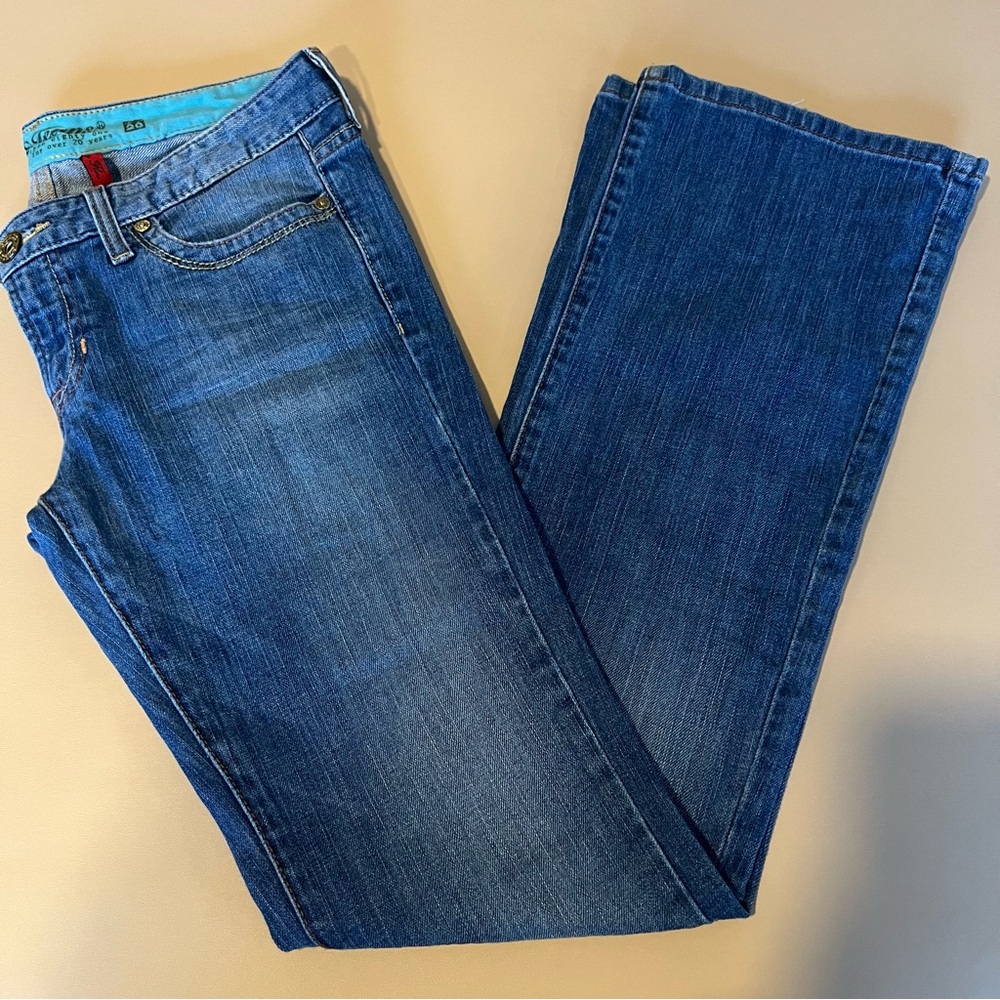 Guess Blue Denim Foxy Flare Jeans size 29 Low Rise